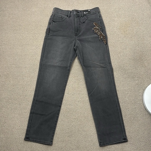 Express Gray Super High Rise Slim Leg Jeans with Beaded Detail- NWT- 6 - Picture 4 of 17